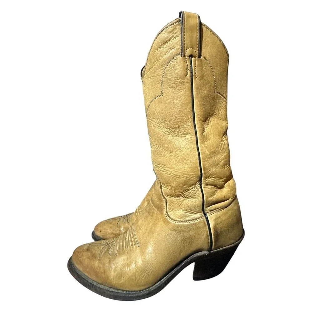 Vintage Justin Cowgirl Boots Tan Leather Womens Sz 6 B Style 40601 Western Heel